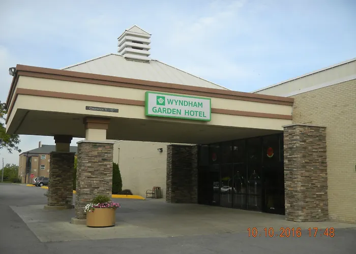 Wyndham Garden Detroit Metro Airport Hotel Romulus