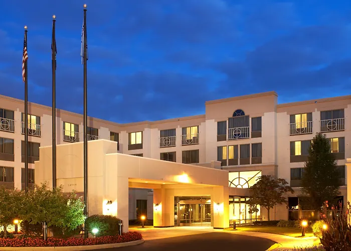 Detroit Metro Airport Marriott Hotel Romulus